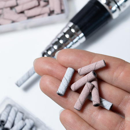 Cappucci per manicure e pedicure, mandrini, inserti abrasivi, cilindro lungo 3 mm, grana 240, rosa, 50 pezzi