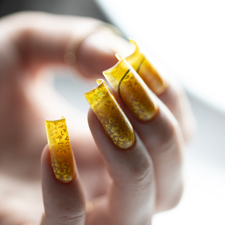 Кольоровий топ-лак без змивання Crystal Glass від MollyNails, жовтий, без HEMA/Di-HEMA, 10 г