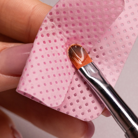 Безпилові перфоровані ватні диски для нігтів MollyNails, рожеві, 5x5 см, 200 шт.