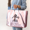 Bolsa para el almuerzo rosa brillante de MollyNails