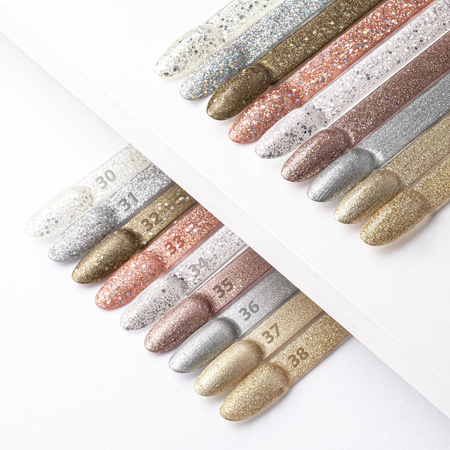 Гібридний лак MollyNails Queens Of Life Rich Gold без HEMA/Di-HEMA, 8 г, № 38
