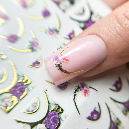 Selbstklebende Nagelsticker mit Blumenmotiv CM-052