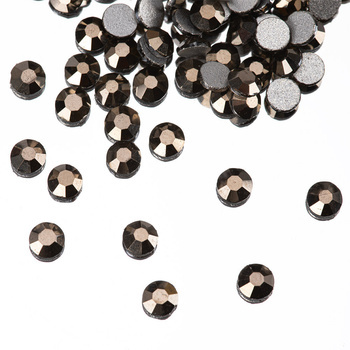Strass para uñas de cristal SS10 Black diamond, aprox. 1440 unidades por paquete.