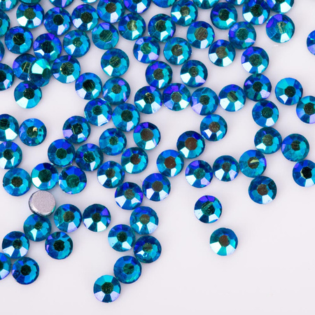 SS5 Blue Zircon AB glass nail rhinestones, approx. 50 pcs.