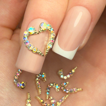 3D-Herz-Nageldekorationen von MollyNails 3D A/B Diamond, 10 Stück