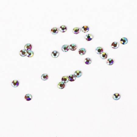 Strass per unghie in vetro SS3 Crystal AB, circa 50 pezzi.