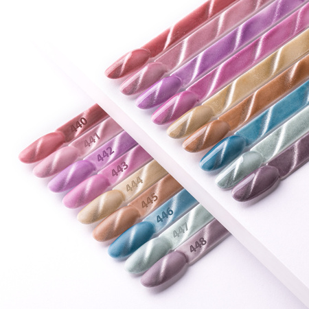 Магнітний гібридний лак з ефектом «котяче око» Cat Eye Womanity Steel MollyNails без HEMA/Di-HEMA, 8 г, № 448