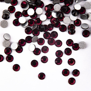Cristales para uñas SS5 Amatista, aprox. 50 unidades.