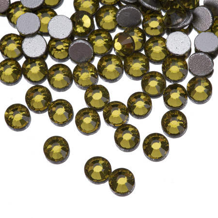 Strass en verre pour ongles SS10 Olivine, environ 50 pièces.
